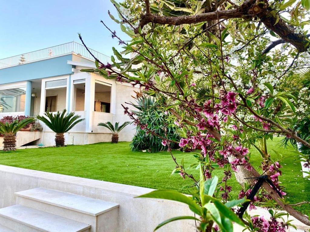 Vila Fronte Mare San Vito  Exteriér fotografie